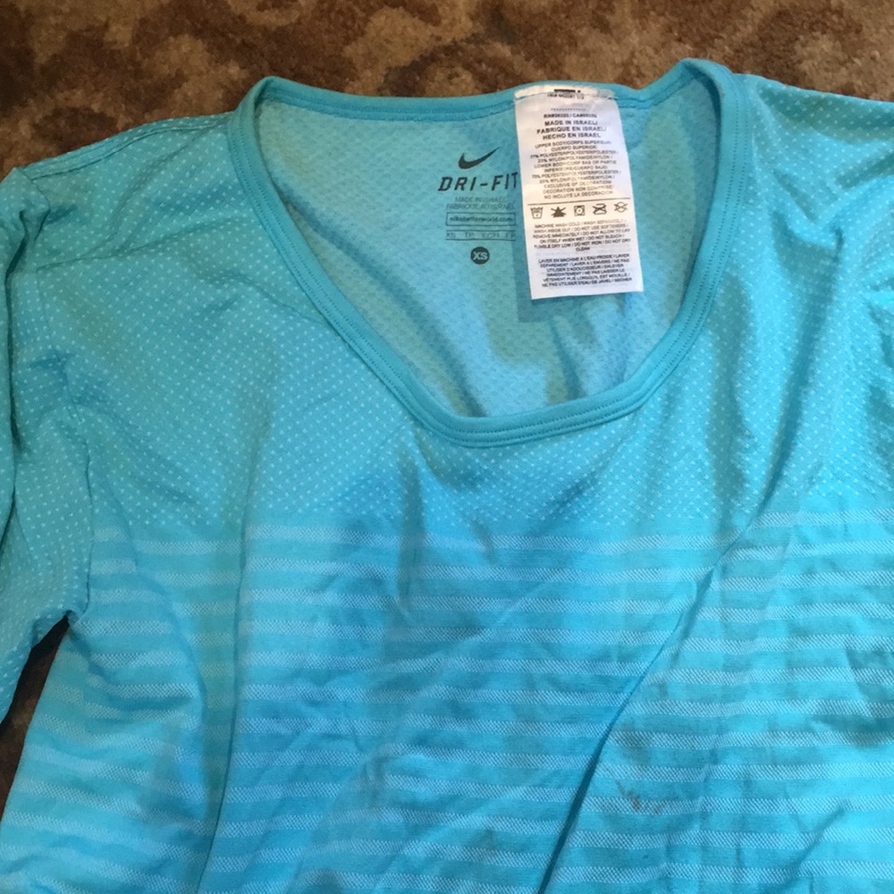 Thin athletic shirt